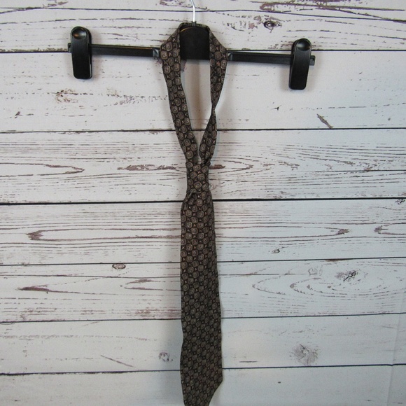 Harve Benard by Benard Holtzman 100% silk tie - Picture 1 of 3